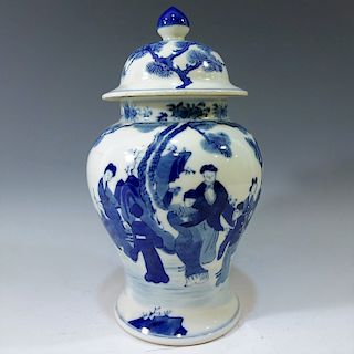 CHINESE ANTIQUE BLUE WHITE PORCELAIN COVER VASE - KANGXI