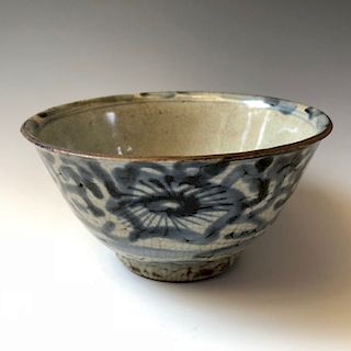 CHINESE ANTIQUE BLUE AND WHITE BOWL, MING DYNASTY