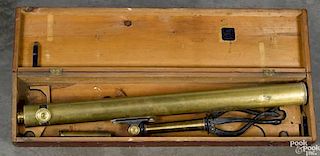 Brass single-draw table telescope by D. McGregor & Co., Glasgow and Greenock, mid 19th c.