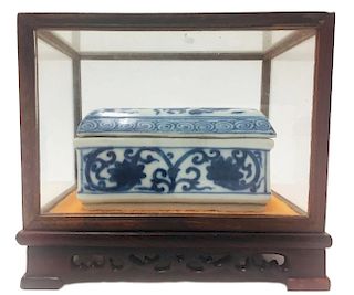 Chinese Blue & White Porcelain Dragon Phoenix Box