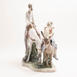 Don Quijote y Sancho. España, siglo XX. Elaborado en porcelana Lladró, acabado brillante. Diseño de Salvador Furió. Firmado y seriado.