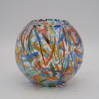 Depósito. Años 60. Elaborado en vidrio esmaltado multicolor. Decorado con motivos lineales.
