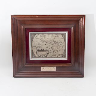 Mapa: Americae Sive Novi Orbis, Nova Descriptio. Años 70. De la Franklin Mint de México. En plata. Conmemorativo 50 años del IPGH.