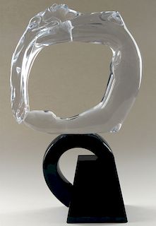 A CRYSTAL SCULPTURE NUMBERED 5/15