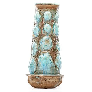 CABAT Early vase