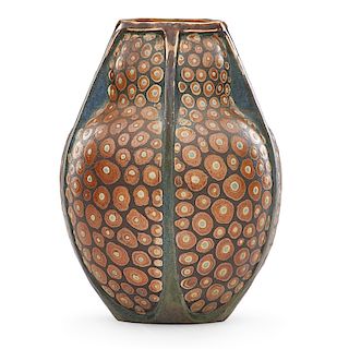 MARTIN BROTHERS Gourd vase