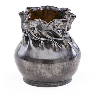 GEORGE OHR Fine vase with in-body twist