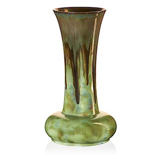 FULPER Large flaring vase