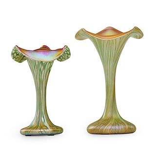QUEZAL Two small floriform vases