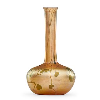 TIFFANY STUDIOS Small gold Favrile vase