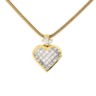 4.5-5.0ct Diamond and 18K Gold Pendant Necklace