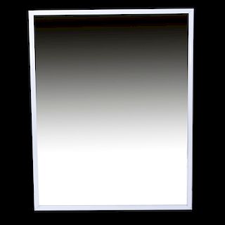 LOTE SIN RESERVA. Espejo de pared. Siglo XXI. Elaborado en aluminio. Con luna rectangular. 150 x 120 cm.