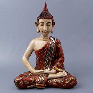 Escultura del PrÌ_ncipe Siddharta Gautama (Buda). Siglo XX. Elaborado en pasta. Decorado con incrustaciones de espejo y simulantes.