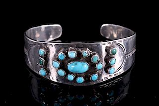 Navajo Sleeping Beauty Turquoise & Silver Bracelet