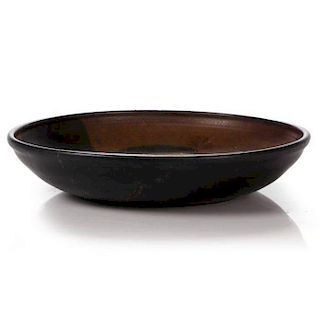 Toshiko Takaezu (1922-2011) Bowl, Glazed ceramic.