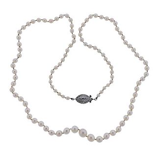Platinum Diamond Pearl Graduated Necklace