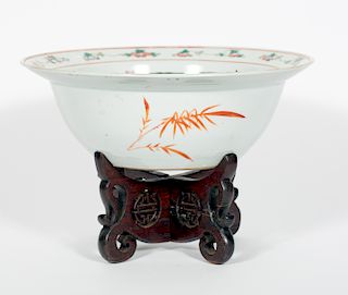 Chinese Porcelain Figural Motif Bowl with Stand