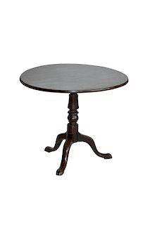 Antique English George III Tripod Table