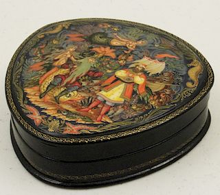 EXOTIC PAINTED RUSSIAN LACQUERED HINGED BOX