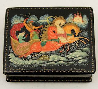 SIGNED RUSSIAN BLACK LACQUERED HINGED BOX