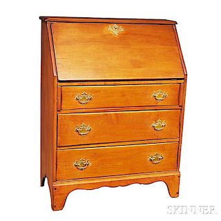 Queen Anne-style Pine Slant-lid Desk