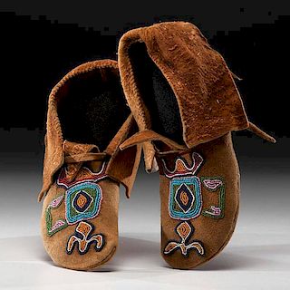 Plateau Beaded Smoke-Tanned Hide Moccasins From the US Children's Museum on the 19th Century 