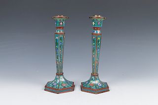 PAIR OF CLOISONNE CANDLESTICKS, LATE QING DYNASTY