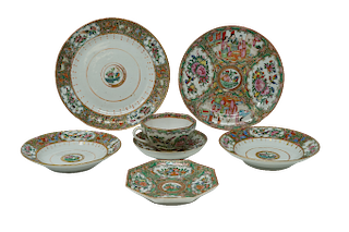 Chinese Export Famille  Plates   Saucer