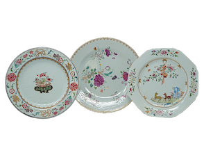 Chinese Export Famille  Porcelain Plates