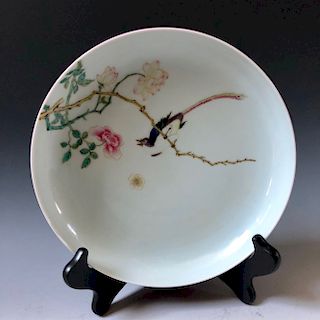  A BEAUTIFUL CHINESE ANTIQUE FAMILL ROSE PORCELAIN CHARGER, YONGZHENG MARK.