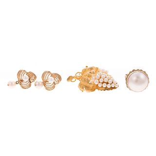 An Assortment of Pearl Jewelry in 14K