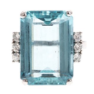 An Important 12.75ct Aquamarine & Diamond Ring