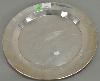 Mexican silver round deep plate, marked Ortega Mexico 925 51401. dia. 14 1/2 in., 35.7 t oz. 
Provenance: Estate of Kenneth Jay Lane