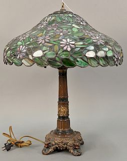 Leaded table lamp with pink flowers. ht. 25 in., dia. 19 in.