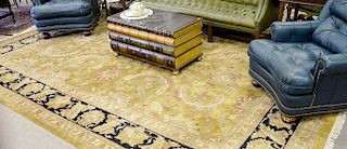 Oriental carpet. 10' x 13'9"