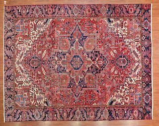 Persian Herez rug, approx. 8.5 x 10.8