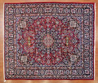Persian Meshed rug, approx. 8.1 x 9.4