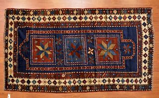 Antique Kazak rug, approx. 4.7 x 8.3