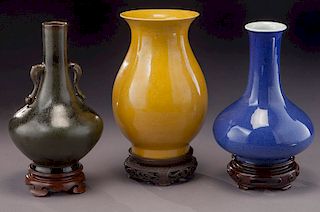 (3) Chinese Qing monochrome porcelain vases,