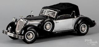 CMC 1937 Horch convertible model car