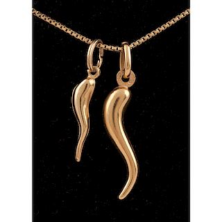 Italian Horn Charm Necklace in Karat Gold