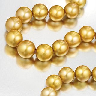 An Impressive Golden South Sea Pearl Necklace