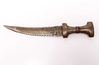 Indian Indo-Persian Dagger Curved Serrated Blade