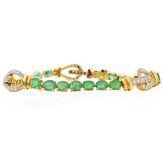 Vintage Emerald, Diamond and 18K Gold Bracelet