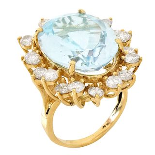 Aquamarine, Diamond and 14K Gold Ring