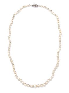 A Single Strand Graduated Cultured Pearl Necklace,