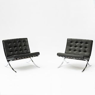L. Mies van der Rohe, 2 'Barcelona' chairs with 1 ottoman