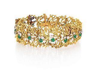 An 18 Karat Yellow Gold, Diamond and Emerald Bracelet, 31.70 dwts.