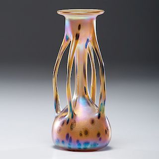 Art Nouveau Iridescent Oil Spot Vase 