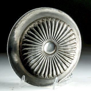 Greek Silver Repousse Phiale w/ Omphalos - 197.7 g